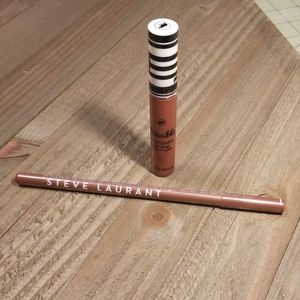 Kissable lips w liner